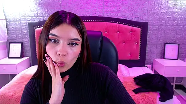 Natalie loffreda online show from 2, 10, 2025