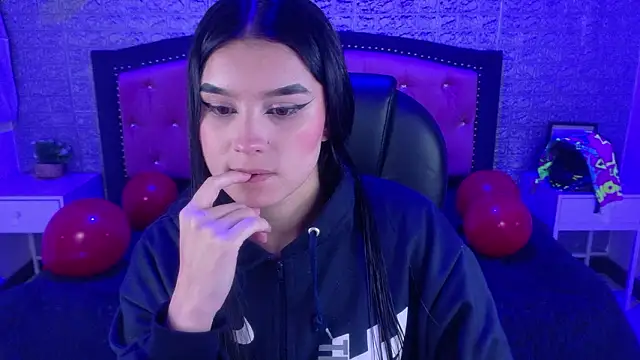 Natalie loffreda online show from 26, 2, 2026