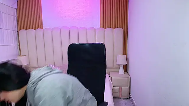 Natalie loffreda online show from 21, 3, 2026