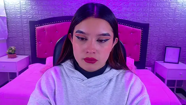 Natalie loffreda online show from 19, 12, 2025