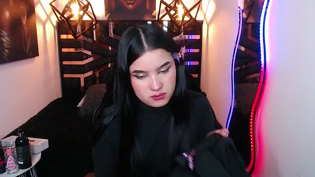 Natalie loffreda online show from 21, 4, 2026