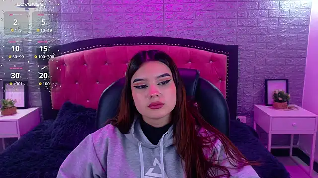 Natalie loffreda online show from 10, 11, 2025