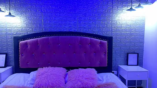 Natalie loffreda online show from 8, 10, 2025