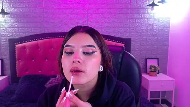 Natalie loffreda online show from 27, 10, 2025