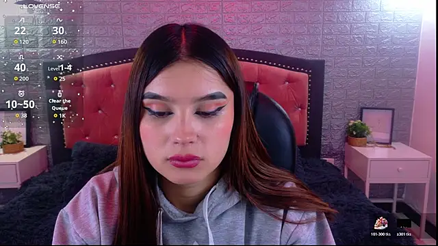 Natalie loffreda online show from 17, 11, 2025