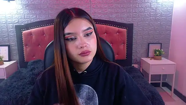 Natalie loffreda online show from 4, 11, 2025