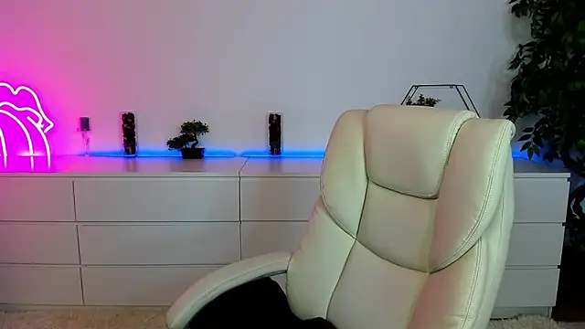 Anna Snows online show from 29, 10, 2025