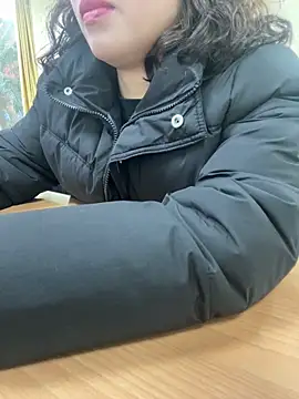 -NhaKy22 online show from 11, 2, 2026