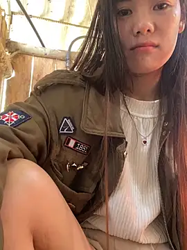 PhanHaa online show from 15, 11, 2025