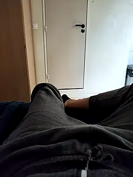 Tresgrossexe27 online show from 23, 9, 2025