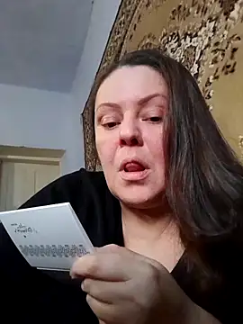 Snapshot of JillOKissx chatting on 18, 11, 2025 JillOKissx online show from 18, 11, 2025