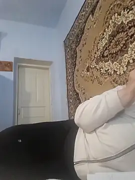 Snapshot of JillOKissx chatting on 23, 10, 2025 JillOKissx online show from 23, 10, 2025