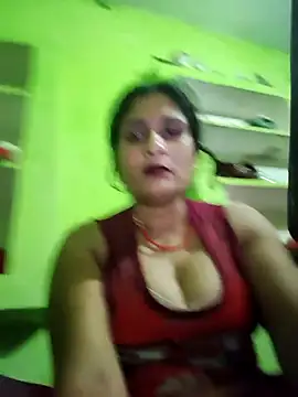 Snapshot of Hot-piuy chatting on 22, 9, 2025 Hot-piuy online show from 22, 9, 2025