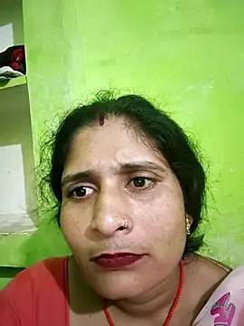 Snapshot of Hot-piuy chatting on 12, 9, 2025 Hot-piuy online show from 12, 9, 2025