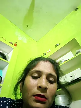 Snapshot of Hot-piuy chatting on 15, 9, 2025 Hot-piuy online show from 15, 9, 2025