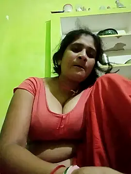 Snapshot of Hot-piuy chatting on 20, 9, 2025 Hot-piuy online show from 20, 9, 2025