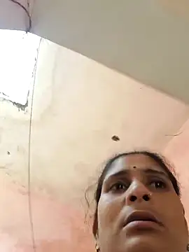 Snapshot of Hot-piuy chatting on 20, 9, 2025 Hot-piuy online show from 20, 9, 2025