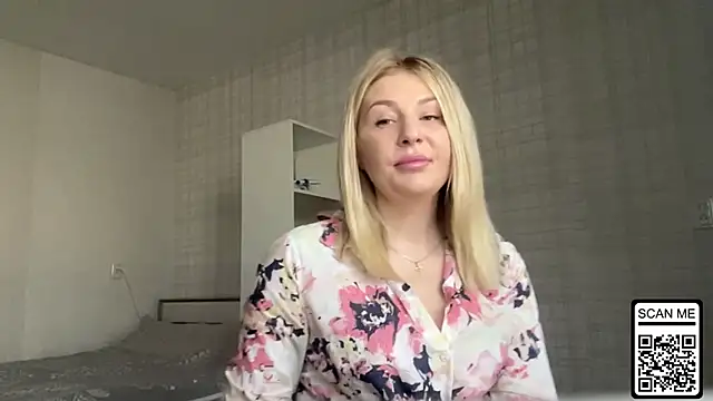 Blondie xoxoxo online show from 22, 3, 2026