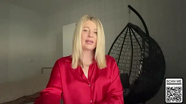 Snapshot of Blondie_xoxoxo chatting on 1, 6, 2026 Blondie xoxoxo online show from 1, 6, 2026