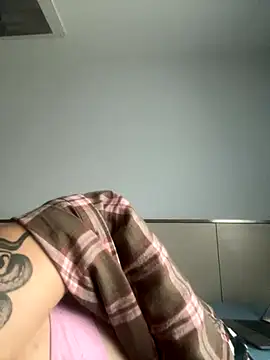 Kitty5348 online show from 14, 12, 2025