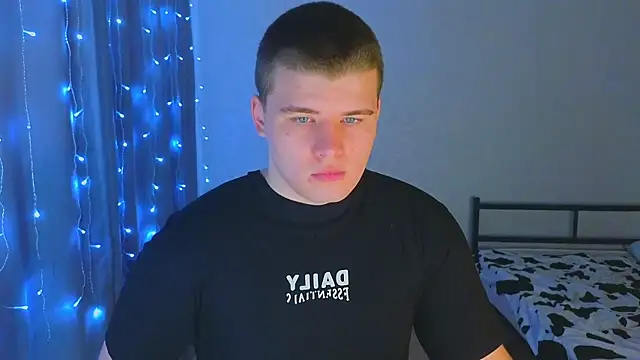 kittenmurr online show from 27, 11, 2025