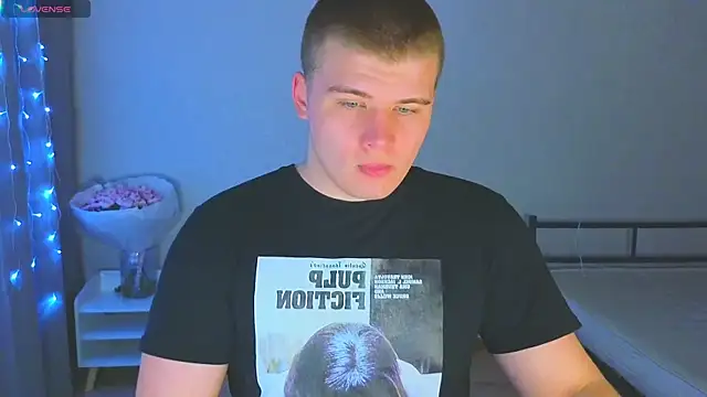 kittenmurr online show from 6, 11, 2025