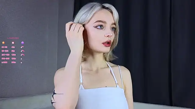 Snapshot of ShizukaBlanche chatting on 22, 10, 2025 ShizukaBlanche online show from 22, 10, 2025