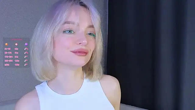 Snapshot of ShizukaBlanche chatting on 10, 11, 2025 ShizukaBlanche online show from 10, 11, 2025