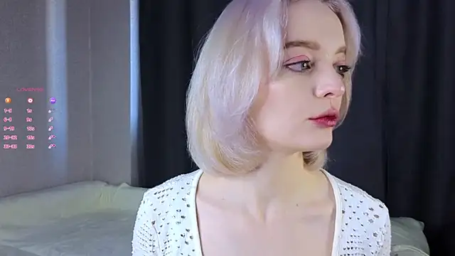 Snapshot of ShizukaBlanche chatting on 19, 10, 2025 ShizukaBlanche online show from 19, 10, 2025