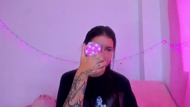 Abby roussee online show from 5, 11, 2025