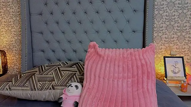 Abby roussee online show from 3, 2, 2026