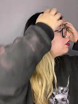Blair Bunnyy online show from 17, 3, 2026
