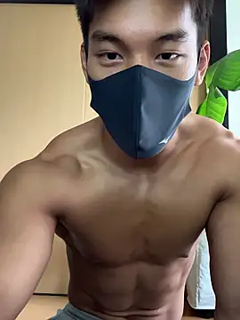 masucle216 online show from 3, 10, 2025