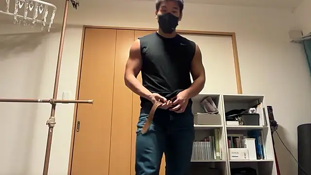 masucle216 online show from 19, 2, 2026