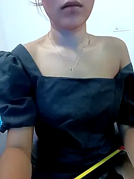 Snapshot of Cutie_Shruti chatting on 23, 9, 2025 Cutie Shruti online show from 23, 9, 2025