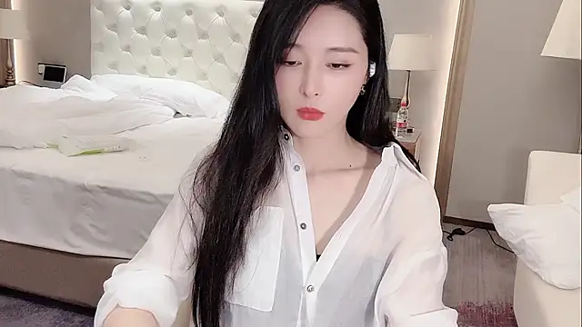 Ianxuan online show from 18, 10, 2025