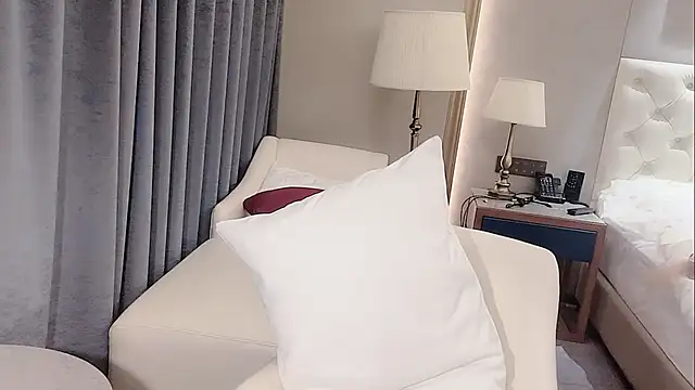 Ianxuan online show from 30, 11, 2025