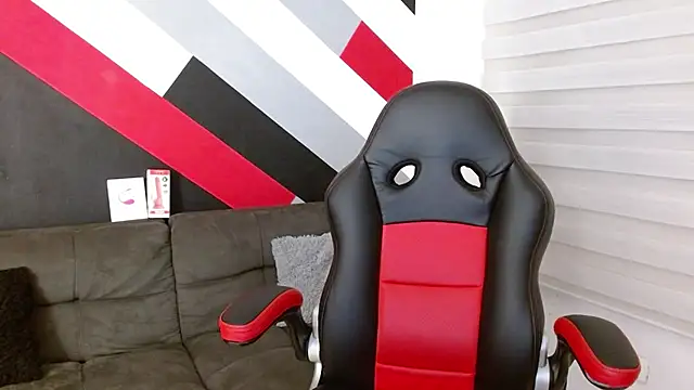 Snapshot of NatiHoran chatting on 30, 10, 2025 NatiHoran online show from 30, 10, 2025