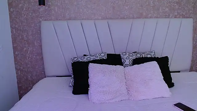 NatiHoran online show from 5, 3, 2026