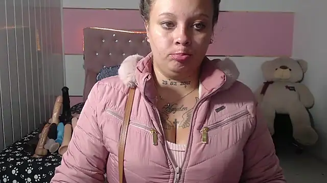 patty squirt  online show from 8, 3, 2025