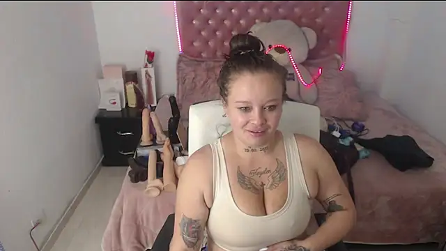 Snapshot of patty_squirt_ chatting on 27, 6, 2026 patty squirt online show from 27, 6, 2026