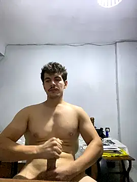 Snapshot of 23cmturkishD chatting on 19, 9, 2025 23cmturkishD online show from 19, 9, 2025