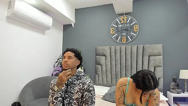 violet and myers online show from 8, 10, 2025