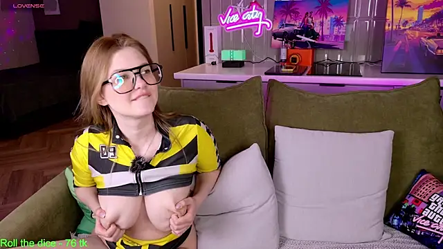 shes rebel online show from 24, 4, 2026