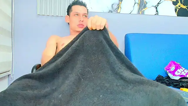 MARCUS SMITHH1 online show from 25, 10, 2025