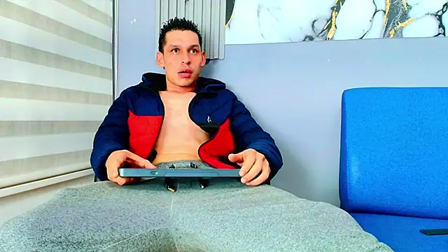 MARCUS SMITHH1 online show from 21, 10, 2025