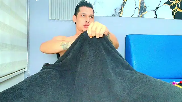 MARCUS SMITHH1 online show from 27, 10, 2025