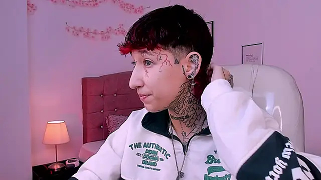 Luci Rose online show from 18, 3, 2026