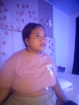 Snapshot of Giorgia_18 chatting on 6, 10, 2025 Giorgia 18 online show from 6, 10, 2025