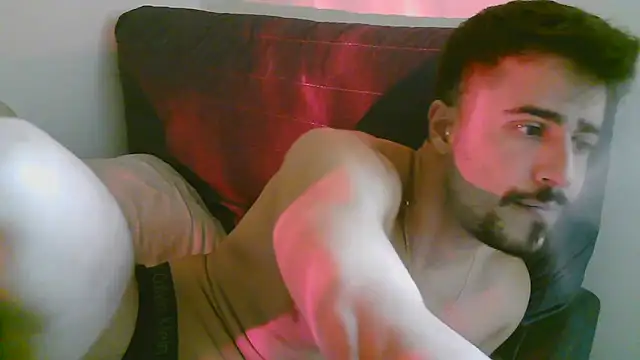 Snapshot of arabiannights66 chatting on 18, 10, 2025 arabiannights66 online show from 18, 10, 2025